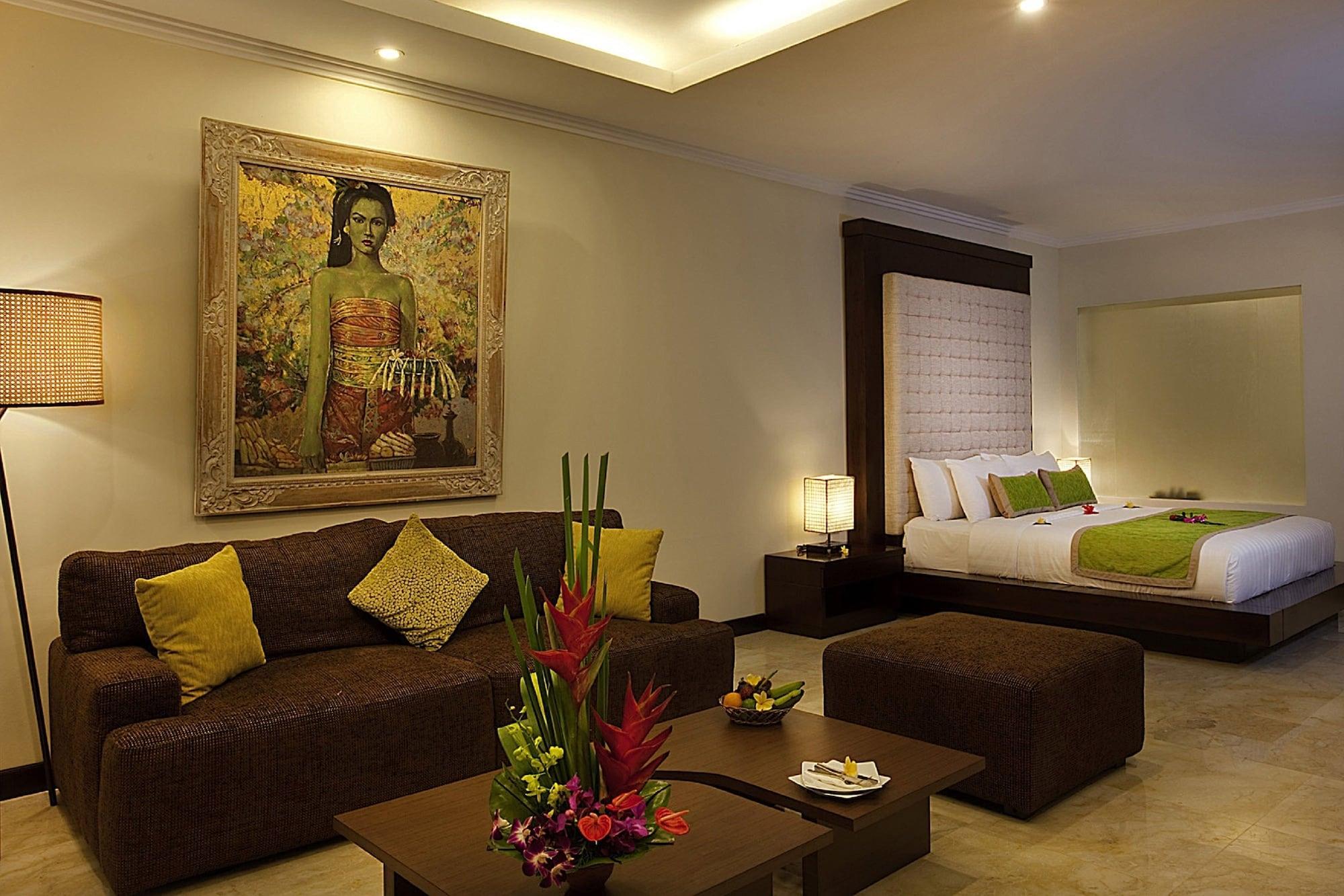 Sagara Villas And Suites Sanur By Ahm Luaran gambar Suite at the Royal Thai Suite