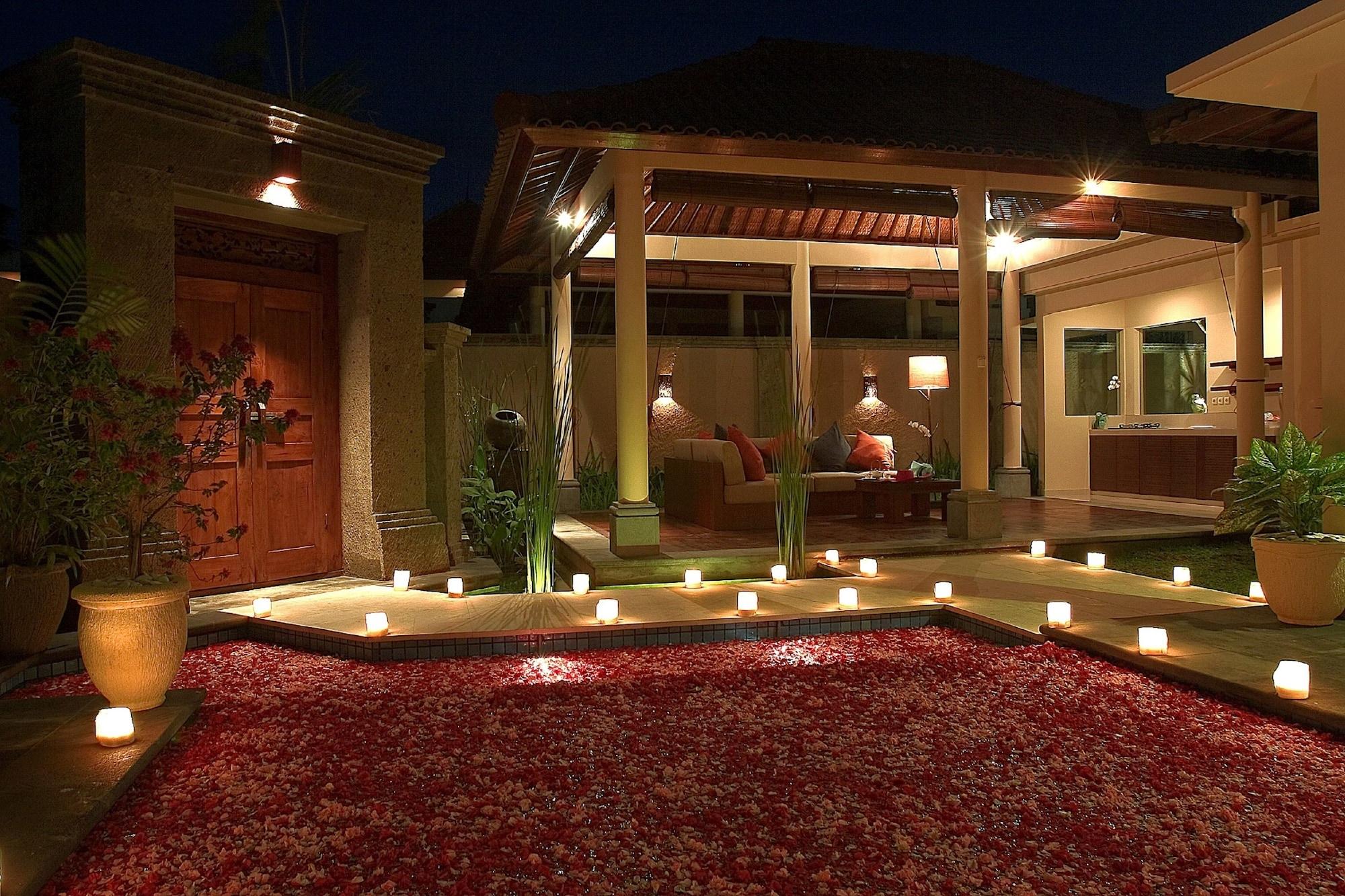 Sagara Villas And Suites Sanur By Ahm Luaran gambar A villa at the resort