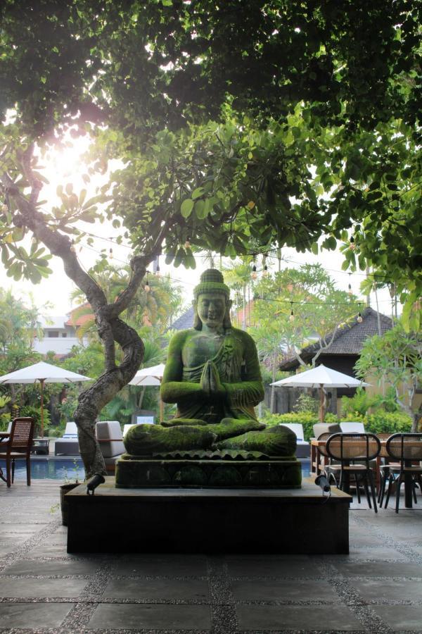 Sagara Villas And Suites Sanur By Ahm Luaran gambar A statue of the Buddha in Bali