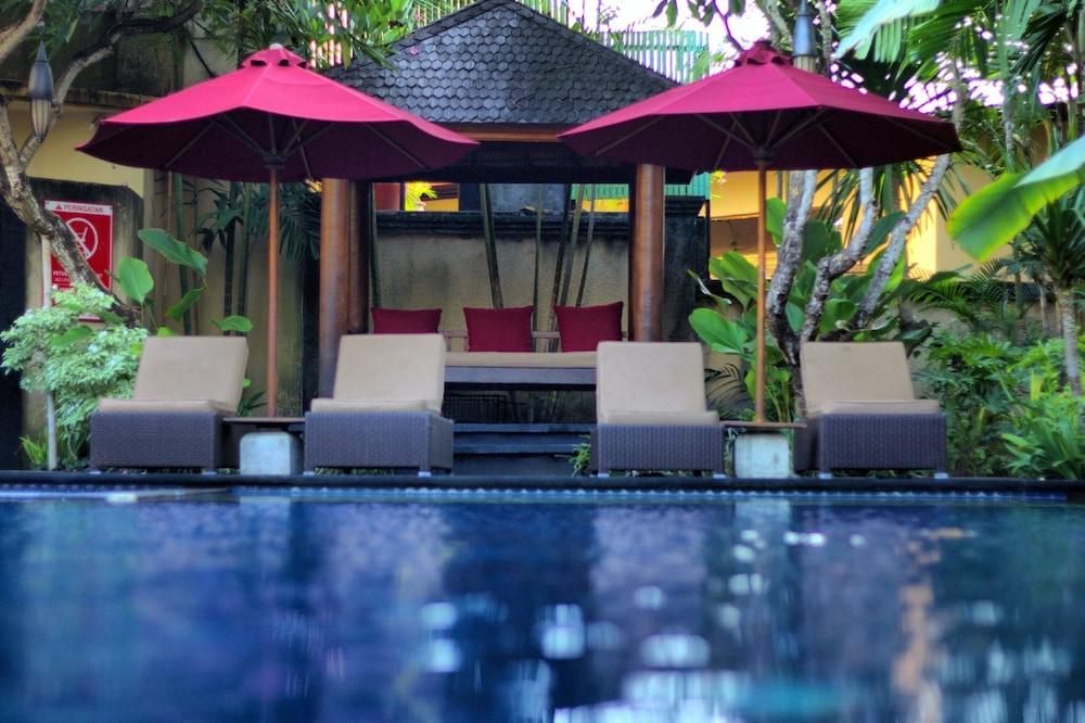 Sagara Villas And Suites Sanur By Ahm Luaran gambar The swimming pool at the hotel