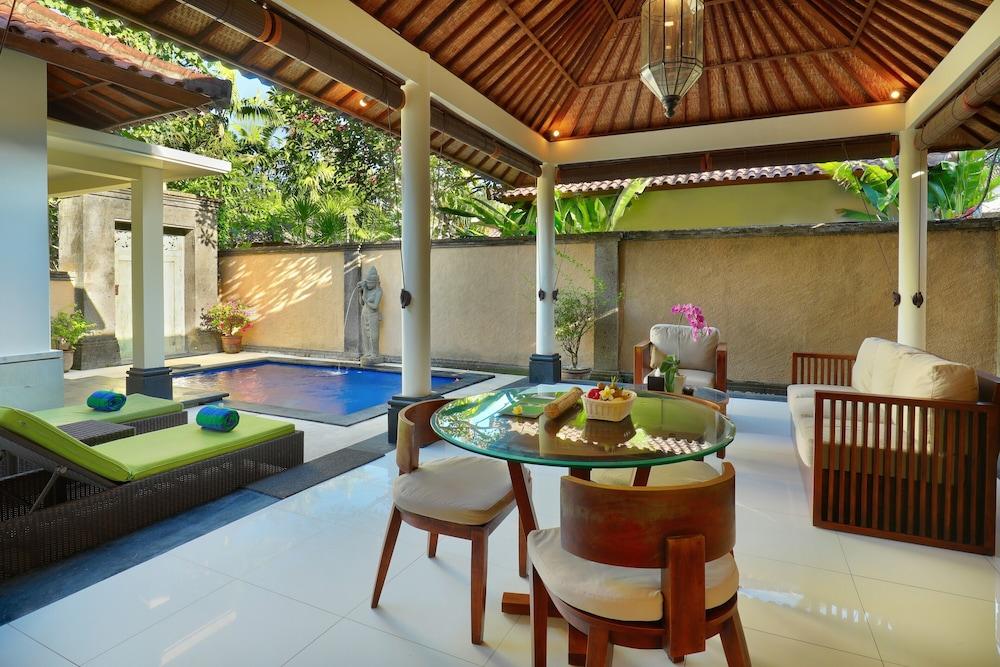 Sagara Villas And Suites Sanur By Ahm Luaran gambar A villa at the resort